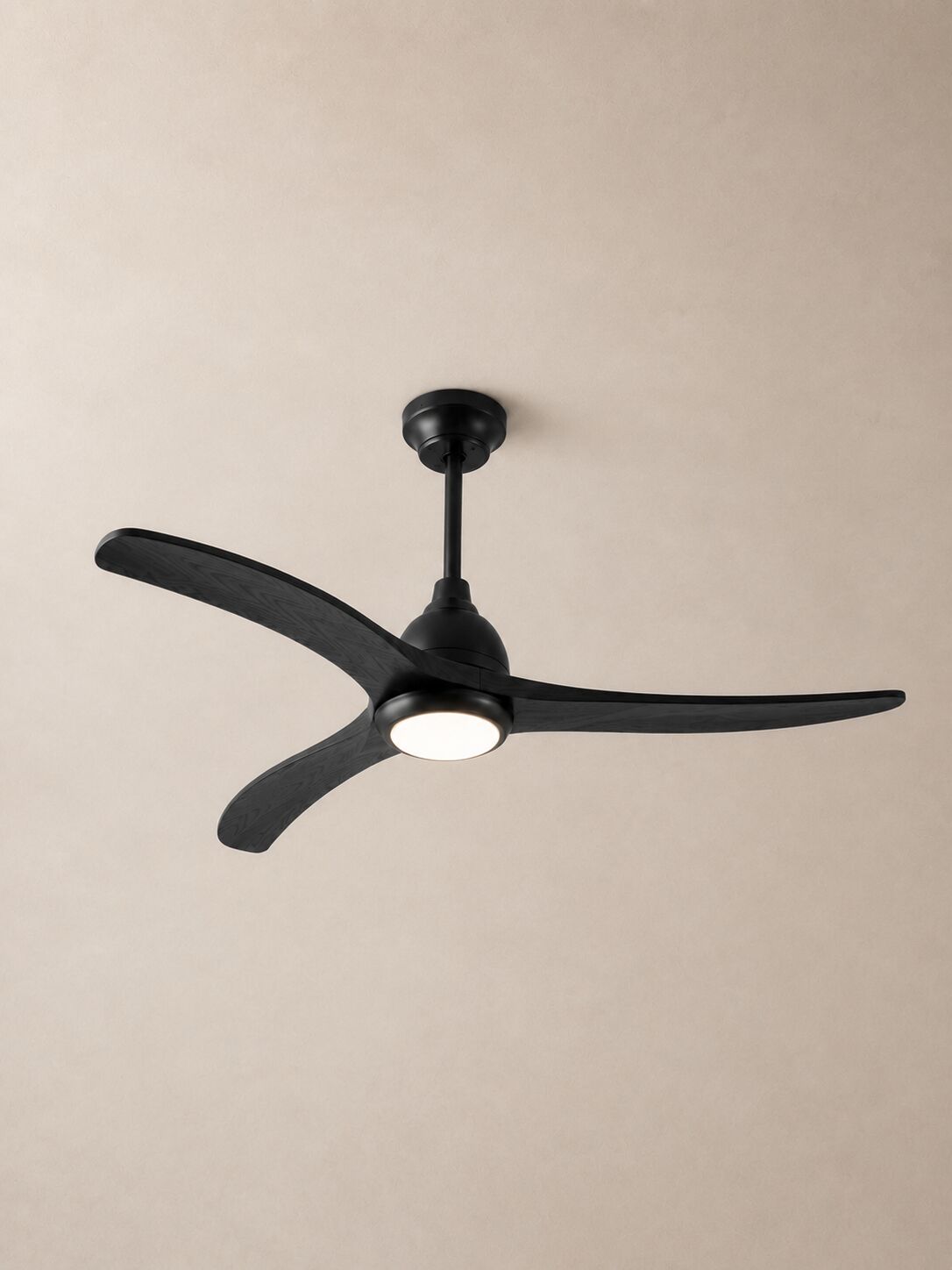 Matte Black ceiling fan — product main image
